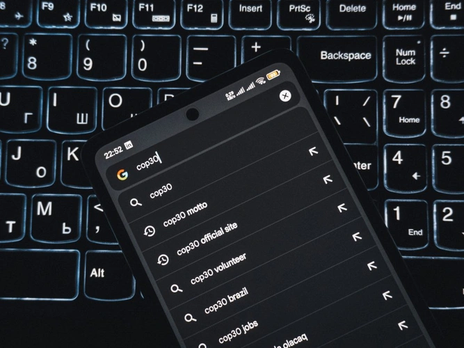 AI web search risks: Mitigating business data accuracy threats